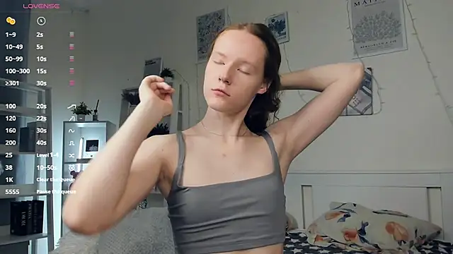 ZaraBluitt online show from October 29, 7:32 am