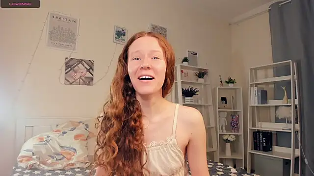 ZaraBluitt online show from November 24, 7:52 am