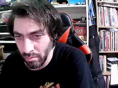 Snapshot of johnwood88 chatting on May 31, 8:54 pm johnwood88 online show from May 31, 8:54 pm