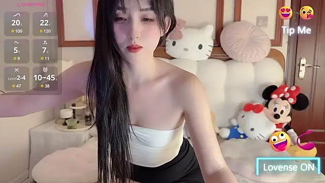 Unique-yiyi online show from January 22, 6:52 pm