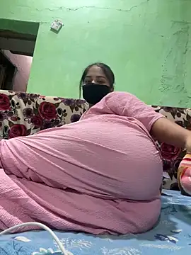 Black Glow online show from March 18, 2:37 pm