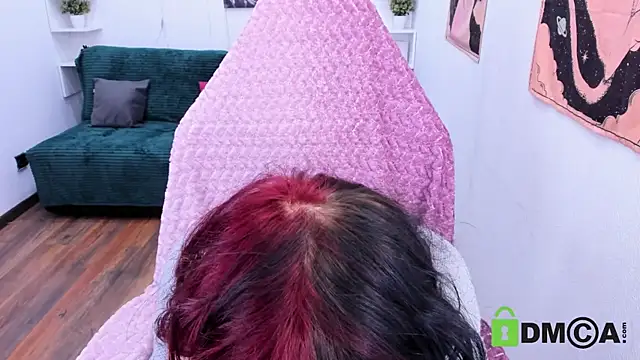 ElizaNik  online show from March 17, 5:45 am