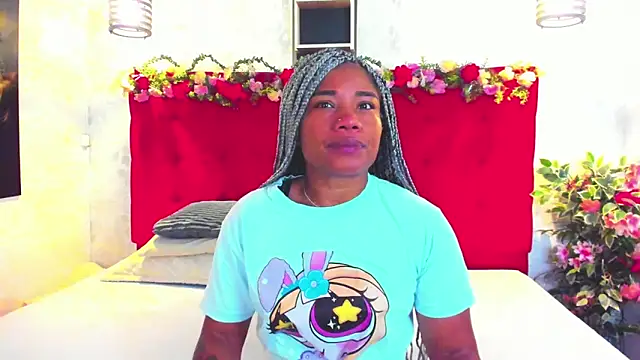 SilvannaFit online show from June 14, 9:22 am