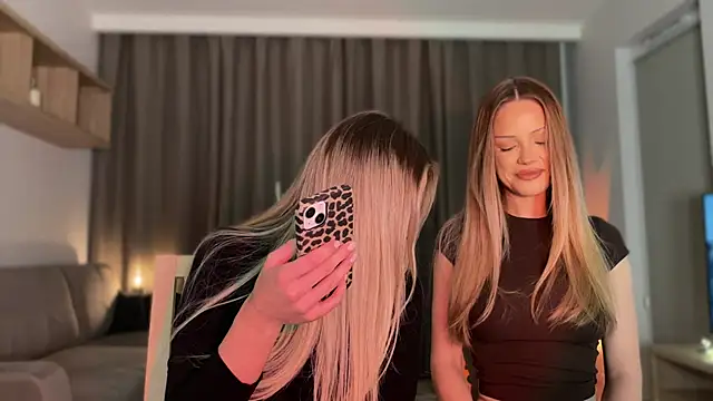 Julia RL online show from November 7, 9:04 pm