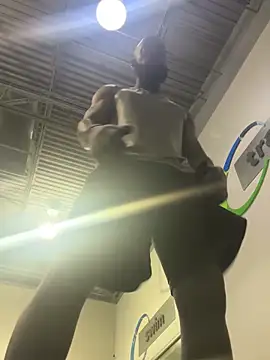 Snapshot of Melaneighted chatting on February 26, 5:53 am Melaneighted online show from February 26, 5:53 am