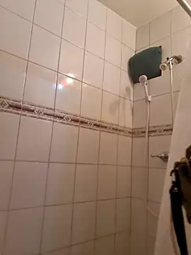 Snapshot of abdierkader chatting on November 22, 6:45 am abdierkader online show from November 22, 6:45 am