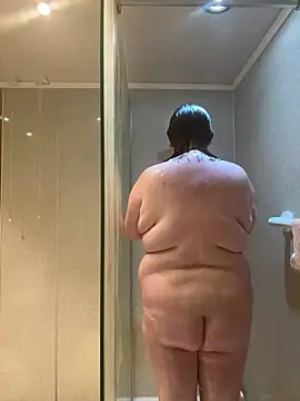 Snapshot of AmberTaylorXxx chatting on January 21, 6:23 pm AmberTaylorXxx online show from January 21, 6:23 pm