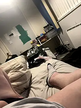 AmberTaylorXxx online show from December 3, 6:28 pm