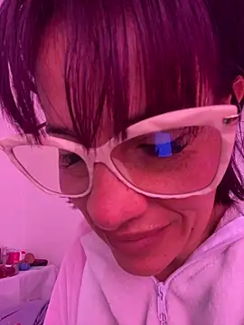 Snapshot of Goddess-Love- chatting on February 25, 12:13 pm Goddess-Love- online show from February 25, 12:13 pm