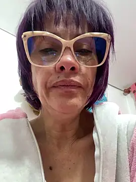 Snapshot of Goddess-Love- chatting on March 4, 9:29 am Goddess-Love- online show from March 4, 9:29 am