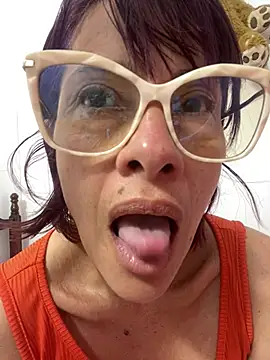 Snapshot of Goddess-Love- chatting on March 20, 9:15 am Goddess-Love- online show from March 20, 9:15 am