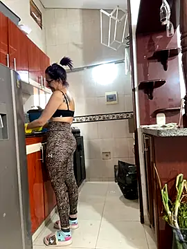 Snapshot of Goddess-Love- chatting on November 13, 8:19 pm Goddess-Love- online show from November 13, 8:19 pm