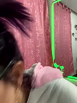 Snapshot of Goddess-Love- chatting on November 23, 8:03 am Goddess-Love- online show from November 23, 8:03 am