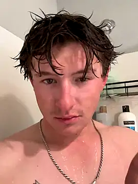 Snapshot of jyoung_love chatting on December 6, 12:45 am jyoung love online show from December 6, 12:45 am