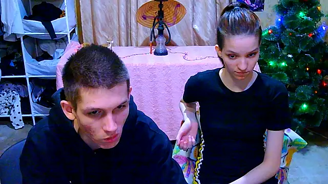 Ivy Lester online show from December 7, 8:05 pm