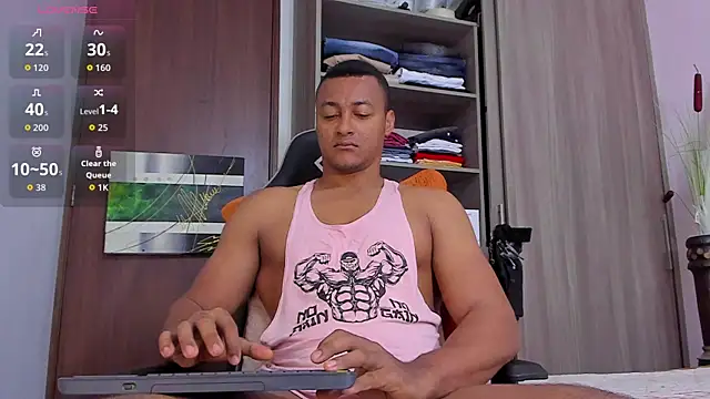 Snapshot of AnthonyWhite24 chatting on May 13, 10:12 am AnthonyWhite24 online show from May 13, 10:12 am