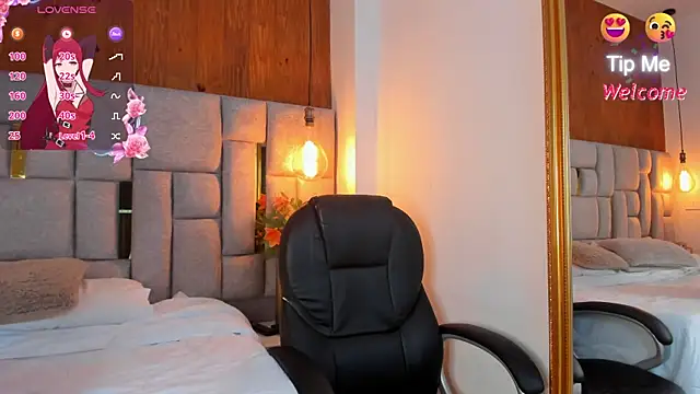 Snapshot of Saori_newman chatting on February 11, 11:54 am Saori newman online show from February 11, 11:54 am