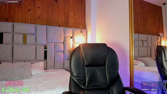 Snapshot of Saori_newman chatting on March 11, 11:44 am Saori newman online show from March 11, 11:44 am