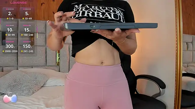 Snapshot of Saori_newman chatting on September 29, 12:54 pm Saori newman online show from September 29, 12:54 pm