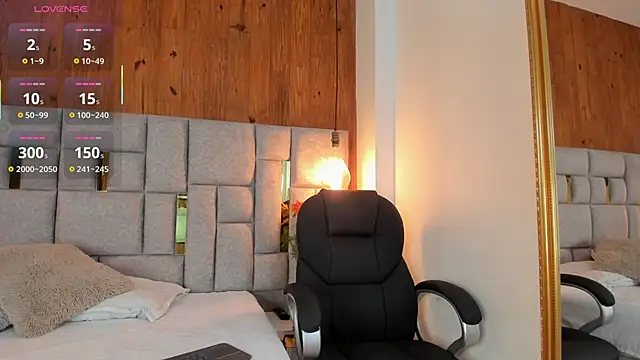 Snapshot of Saori_newman chatting on September 30, 11:59 am Saori newman online show from September 30, 11:59 am