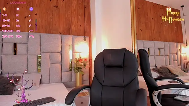 Snapshot of Saori_newman chatting on October 25, 11:51 am Saori newman online show from October 25, 11:51 am