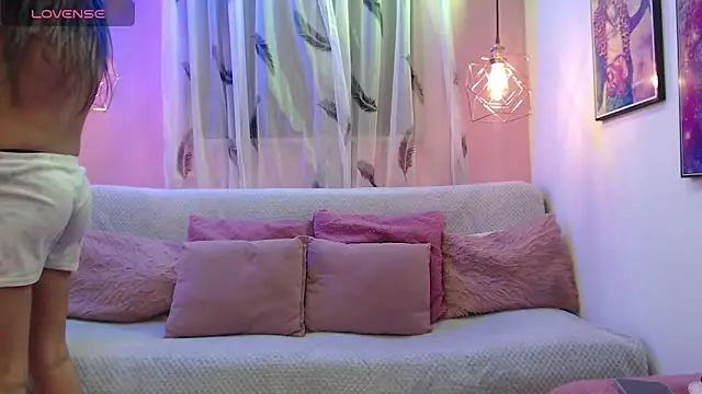  lesbi hard 69 online show from January 24, 3:00 am