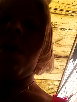 Snapshot of blondebitchlitle chatting on October 11, 12:15 pm blondebitchlitle online show from October 11, 12:15 pm
