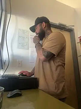 jr91esl online show from February 2, 10:39 pm