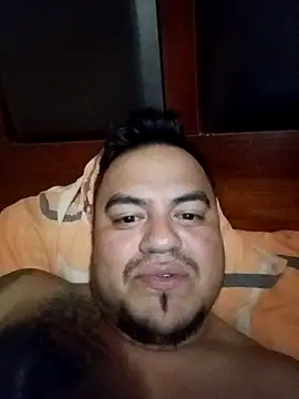 Snapshot of TheBriiaand30 chatting on October 7, 2:53 am TheBriiaand30 online show from October 7, 2:53 am