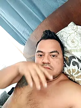 Snapshot of TheBriiaand30 chatting on January 14, 2:01 pm TheBriiaand30 online show from January 14, 2:01 pm