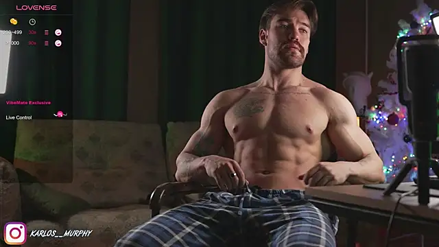 Snapshot of Karlos_Ripped_ chatting on February 13, 1:05 pm Karlos Ripped online show from February 13, 1:05 pm