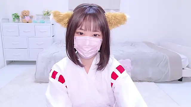 aki zzz online show from December 31, 5:29 pm