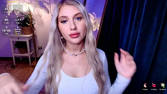 Evacadooo online show from July 10, 3:22 am