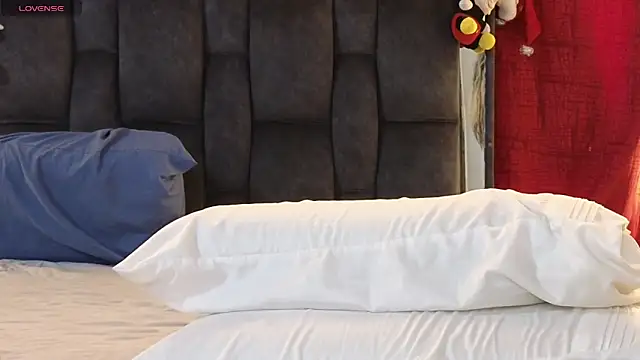 chloe vasquez710 online show from February 23, 9:05 pm