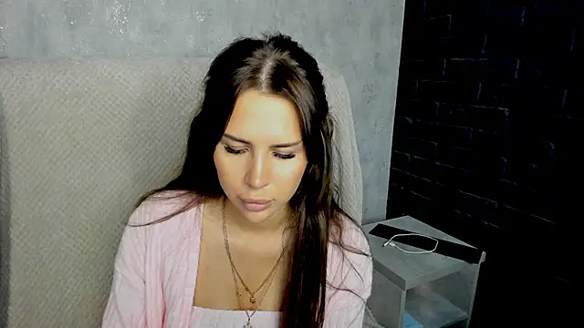 SuraMune online show from February 16, 2:02 pm