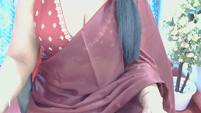 Snapshot of indian_anu_mallu chatting on May 8, 8:08 am indian anu mallu online show from May 8, 8:08 am