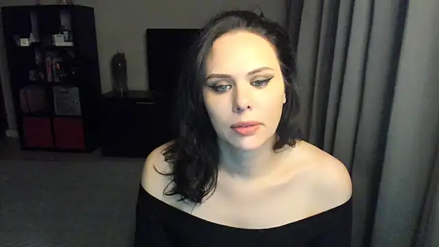 Snapshot of MollyCheiz chatting on January 15, 1:31 pm MollyCheiz online show from January 15, 1:31 pm