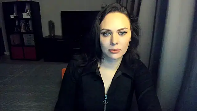 Snapshot of MollyCheiz chatting on February 17, 10:25 pm MollyCheiz online show from February 17, 10:25 pm
