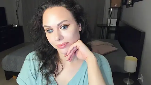 Snapshot of MollyCheiz chatting on September 10, 9:37 pm MollyCheiz online show from September 10, 9:37 pm