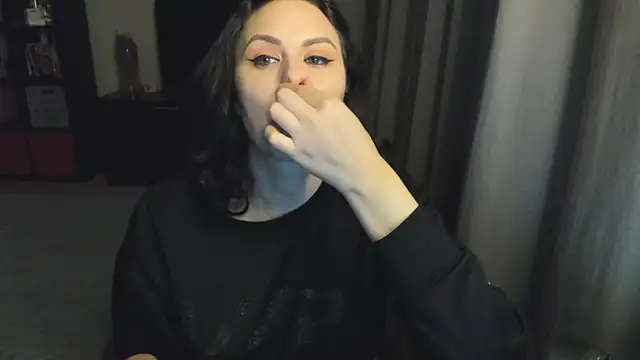 Snapshot of MollyCheiz chatting on September 18, 10:12 pm MollyCheiz online show from September 18, 10:12 pm