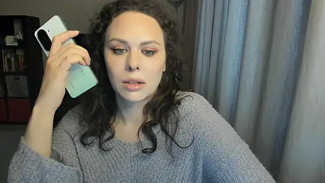 Snapshot of MollyCheiz chatting on May 31, 5:53 pm MollyCheiz online show from May 31, 5:53 pm
