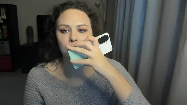 Snapshot of MollyCheiz chatting on May 31, 6:09 pm MollyCheiz online show from May 31, 6:09 pm
