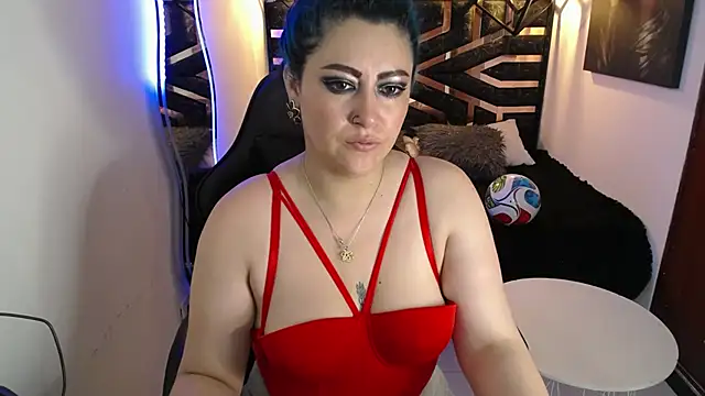 Snapshot of scarleth_blue chatting on June 9, 3:07 am scarleth blue online show from June 9, 3:07 am