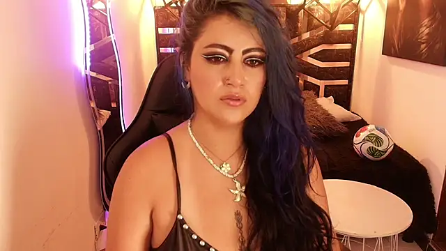 Snapshot of scarleth_blue chatting on July 2, 3:23 am scarleth blue online show from July 2, 3:23 am