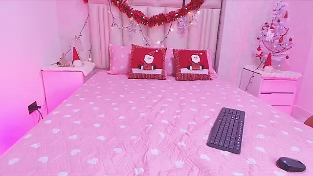 canela oss online show from December 19, 12:01 pm