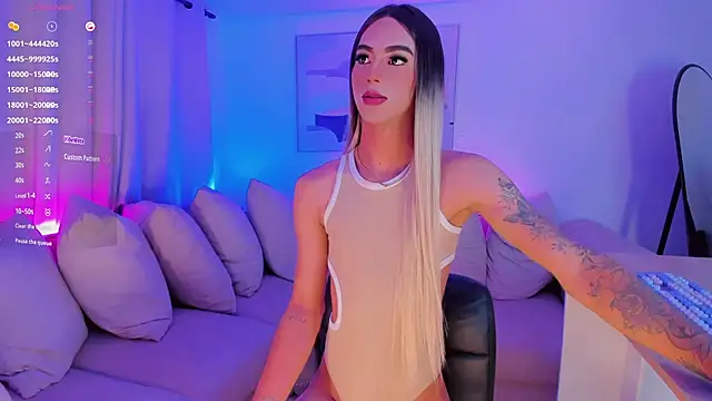 Snapshot of Ashley_Reminton chatting on December 27, 1:00 am Ashley Reminton online show from December 27, 1:00 am