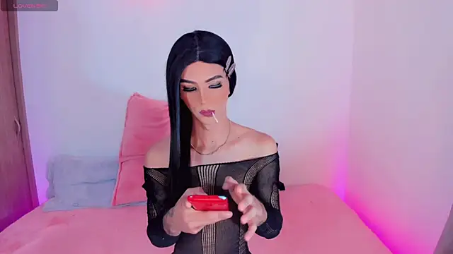 Snapshot of Ashley_Reminton chatting on February 12, 7:13 am Ashley Reminton online show from February 12, 7:13 am