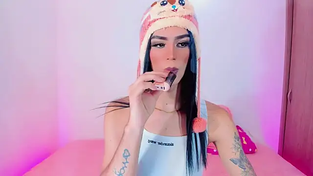 Snapshot of Ashley_Reminton chatting on March 10, 6:49 am Ashley Reminton online show from March 10, 6:49 am