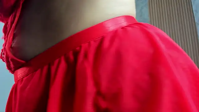 Any topless online show from January 12, 11:04 am