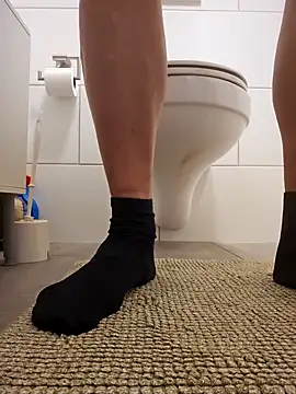 Bombelek1234 online show from March 28, 11:04 pm